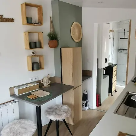 Le Cabanon * Meneslies